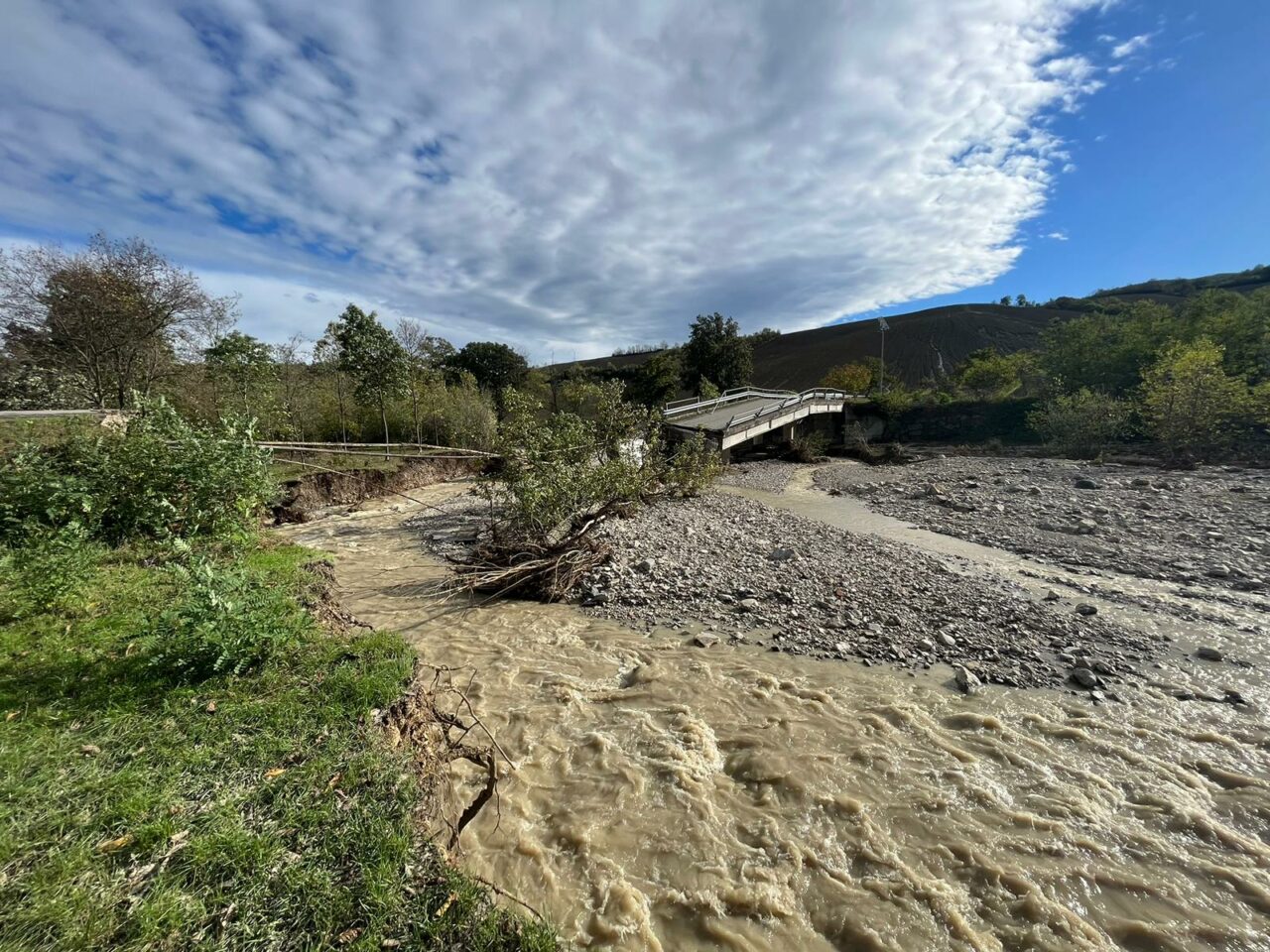 https://www.matteodaffada.it/wp-content/uploads/2023/11/Ponte-Val-Sporzana-1280x960.jpg