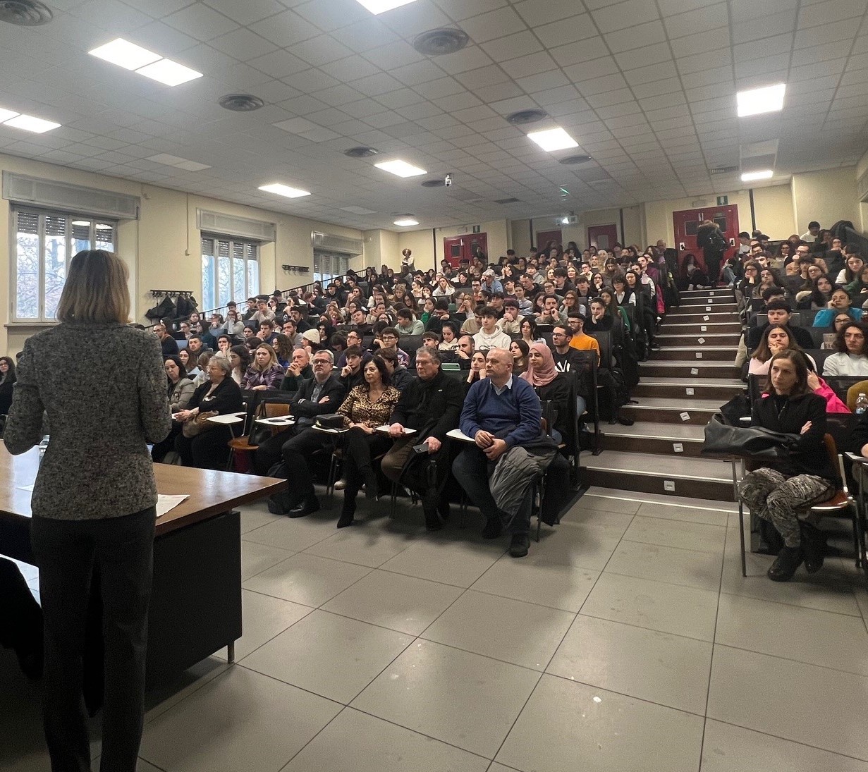 https://www.matteodaffada.it/wp-content/uploads/2024/03/Studenti-presenti-al-Seminario-Valori-del-Territorio.jpg
