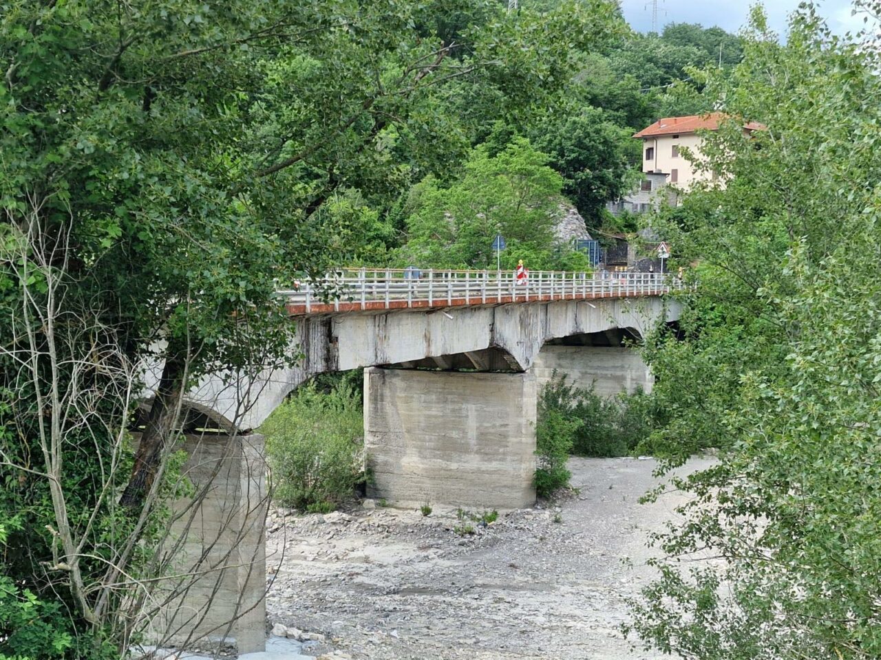 https://www.matteodaffada.it/wp-content/uploads/2024/06/Ponte-Rio-Mozzola-1280x960.jpg