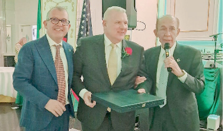 https://www.matteodaffada.it/wp-content/uploads/2025/05/Foto-Premio.jpg