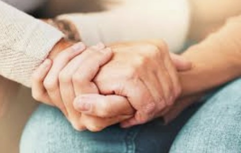 https://www.matteodaffada.it/wp-content/uploads/2025/06/caregiver.jpg