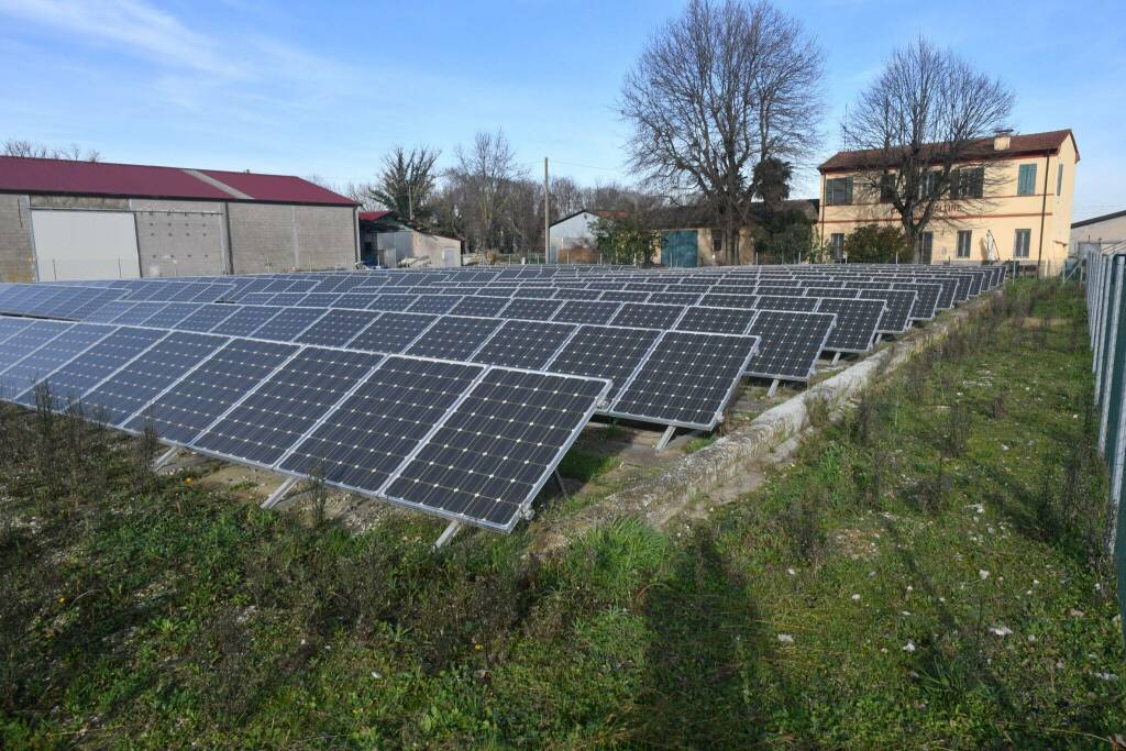 https://www.matteodaffada.it/wp-content/uploads/2026/06/fotovoltaico-247768.jpg